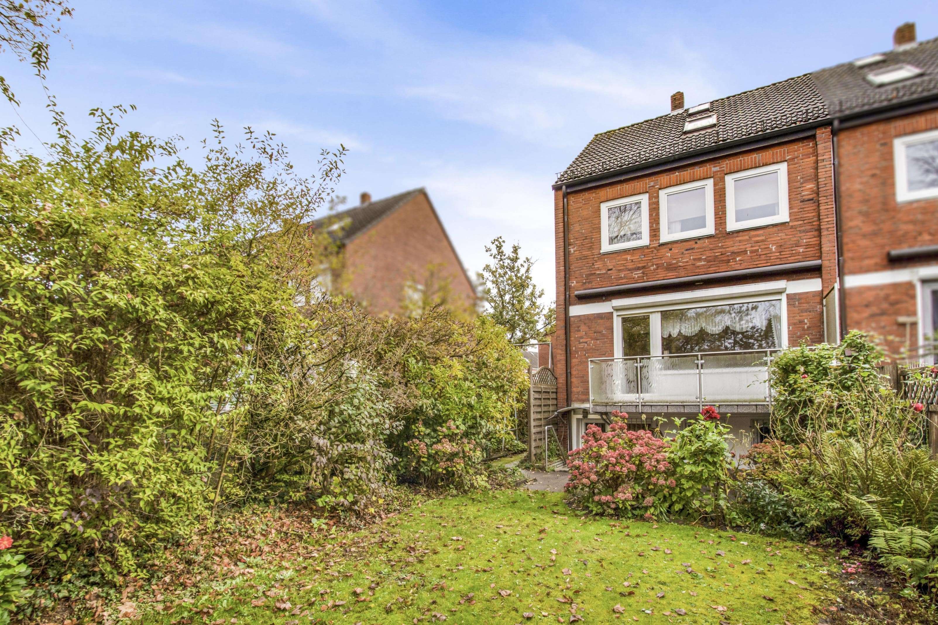 Bremen-Kirchhuchting: Reihenendhaus mit Garage in ruhiger Wohnlage, Bremen – Bild 2