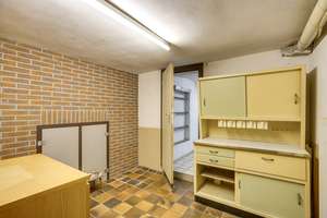 Zweifamilienhaus in Aachen-Forst – großes Grundstück, 4 Garagen & ruhige Lage – Die vollständige Adresse der Immobilie erhältst du vom Anbieter., 52078 Forst, Aachen – Vorschaubild 50