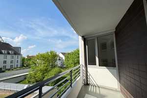 Sanierte 2 Zimmer Wohnung mit Balkon – Kartäuserstr. 1, 40468 Düsseldorf – Vorschaubild 4