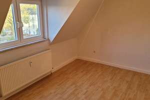 Gemütliche 2 Raum Wohnung plus Hobbyraum (10qm) im angrenzenden Dachboden. – Schemannstraße 64, 45884 Rotthausen, Gelsenkirchen – Vorschaubild 6