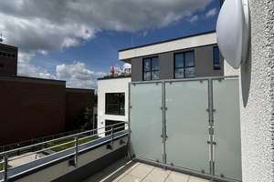 Neubau-Erstbezug! 3-Zimmer-Wohnung mit Süd-Balkon, Loggia und Mieterstrom PV – Akazienweg 1, 51381 Bergisch Neukirchen, Leverkusen – Vorschaubild 4
