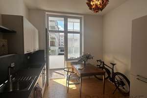 LINDEN: UMFASSEND SANIERTE 5-ZI-ALTBAU-WHG MIT STUCK, 2 BALKONEN, EBK & GEMEINSCHAFTSGARTEN – Die vollständige Adresse der Immobilie erhältst du vom Anbieter., 30449 Linden-Süd, Hannover – Vorschaubild 23