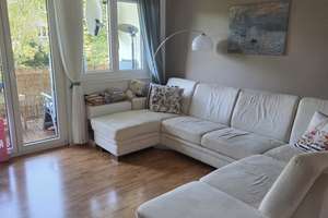 Helle 2,5-Zimmer-Wohnung mit Loggia und schöner Aussicht  in Stuttgart West 