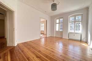 leerstehende Altbauwohnung – Berlin – Vorschaubild 8
