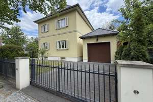 Kernsaniertes EFH in Zehlendorf – Die vollständige Adresse der Immobilie erhältst du vom Anbieter., 14167 Zehlendorf, Berlin – Vorschaubild 2