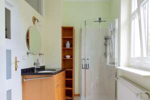 Einfamilienhaus mit 7 Zimmern in Berlin-Karlshorst von privat  – Die vollständige Adresse der Immobilie erhältst du vom Anbieter., 10318 Karlshorst, Berlin – Vorschaubild 11