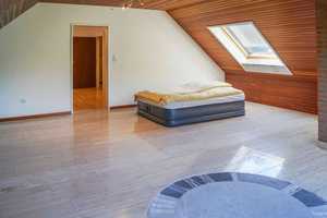 Wohngenuss mit vielfachen Möglichkeiten: Bungalow mit Einliegerwohnung auf großem Grundstück – Verden (Kreis) – Vorschaubild 11