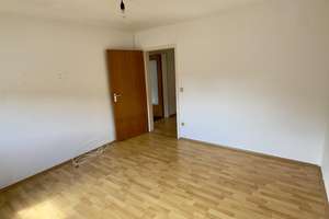 Helle 4-Zimmer-Wohnung mit Balkon & Garage in Korb - ideal für Paare – Die vollständige Adresse der Immobilie erhältst du vom Anbieter., 71404 Korb – Vorschaubild 6