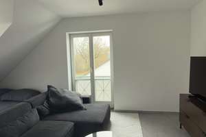 Zuhause mit Balkon in Ingolstadt möbliert – Tengstraße 3, 85055 Nordost, Ingolstadt – Vorschaubild 4