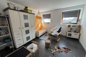 Haus mit 2 großen Whg., Büroräumen und großer Halle für Gewerbe – Die vollständige Adresse der Immobilie erhältst du vom Anbieter., 89447 Zöschingen – Vorschaubild 23