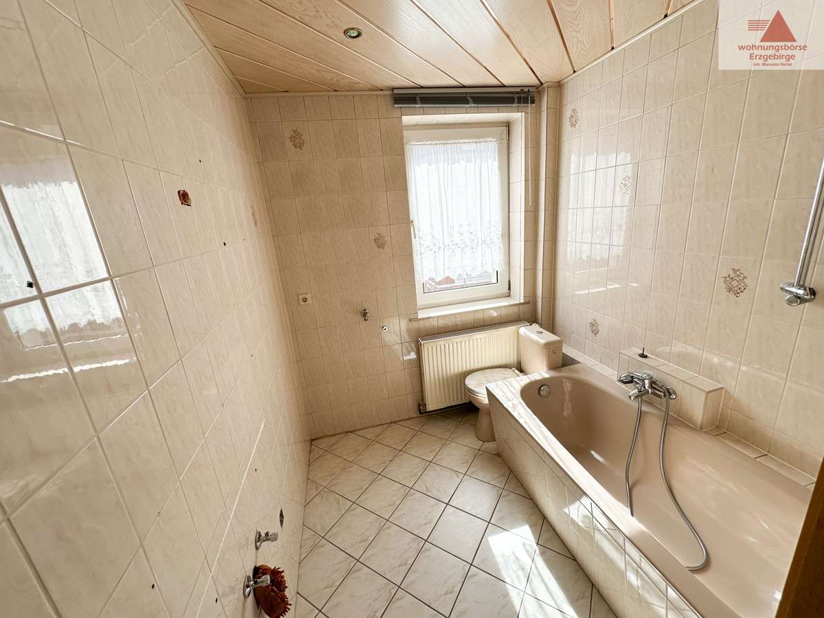 Immobilie in Lößnitz - Reihenmittelhaus in Lößnitz mit 6 Zimmern: Einfamilienhaus zentrumsnah mit Erweiterungspotential - Bild 6