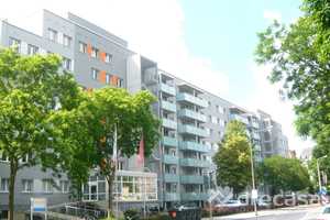 Charmante 2-R-Whg im 5.OG mit Balkon zur Südseite! – Pfotenhauerstraße  86, 1307 Dresden – Vorschaubild 1