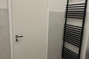 Stilvoll sanierte 2-Zi. Wohnung mit Wohnküche u. Altbaucharme Raumhöhe 2,9m in Augsburg-Oberhausen – Die vollständige Adresse der Immobilie erhältst du vom Anbieter., 86154 Links der Wertach-Nord, Augsburg – Vorschaubild 10