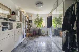 Modernisiertes Mehrfamilienhaus mit PV-Anlage &amp; Garten in Aidlingen – Die vollständige Adresse der Immobilie erhältst du vom Anbieter., 71134 Aidlingen – Vorschaubild 16