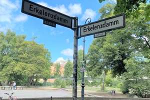 Stilvolle Gartenwohnung mit zwei privaten Gärten und besonderem Wohnkonzept im Beginenhof – Erkelenzdamm 57, 10999 Kreuzberg, Berlin – Vorschaubild 33