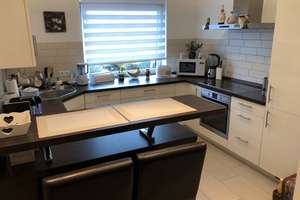 Lebendiger Wohnraum: 3-Zimmer-Wohnung in Köln-Grengel