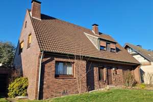 Ein Zuhause mit Zukunft – freistehendes Haus auf 2.067 m² direkt am Sterkrader Wald – Die vollständige Adresse der Immobilie erhältst du vom Anbieter., 46145 Sterkrade-Nord, Oberhausen – Vorschaubild 3