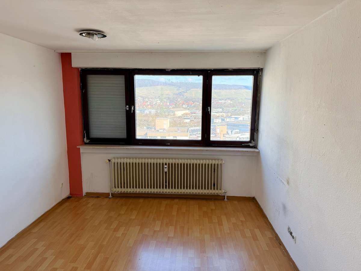 „1-Zi.-Apartment in Weinstadt-Endersbach – renovierungsbedürftig mit Potenzial“, Rems Murr Kreis – Bild 3