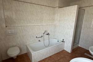 Doppelhaushälfte mit Garten – Die vollständige Adresse der Immobilie erhältst du vom Anbieter., 92637 Lerchenfeld, Weiden in der Oberpfalz – Vorschaubild 13