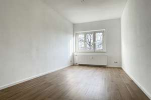 Schöne 2 Raum Wohnung mit Balkon in Dresden Löbtau mieten!