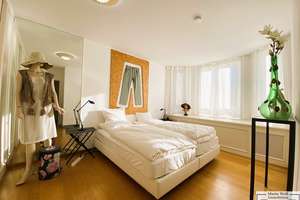 Zwischen Englischem Garten und der Isar gelegen: 4-Zimmer-Maisonette-Wohnung mit Süd-Balkon und DT – Die vollständige Adresse der Immobilie erhältst du vom Anbieter., 80538 Englischer Garten, München – Vorschaubild 13