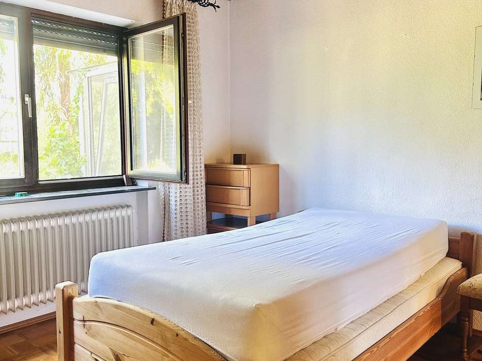 Ansichten Wohnung EG (9)