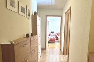 Freie 3-Zi.-Wohnung, Balkon + herrlicher Aussicht, 5. OG, Personenaufzug, TG-Stellplatz – Die vollständige Adresse der Immobilie erhältst du vom Anbieter., 70499 Giebel, Stuttgart – Vorschaubild 13