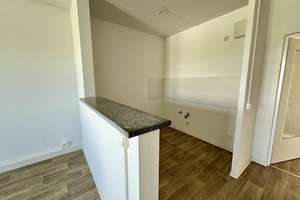 Ihr neues Familiennest: Balkon mit Parkblick, helle Räume, naturnahe Lage – Am Stadtpark 6, 9120 Helbersdorf, Chemnitz – Vorschaubild 6