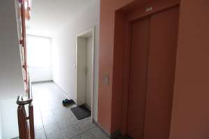 Attraktive Kapitalanlage: Gut geschnittene 3-Zimmer-Wohnung mit Wintergarten – Güntherstrasse 7, 10318 Karlshorst, Berlin – Vorschaubild 12