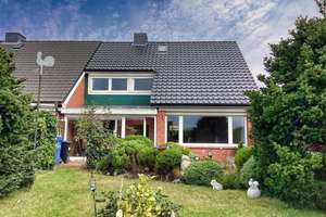 Reihenendhaus mit Garage in beliebter Lage – Die vollständige Adresse der Immobilie erhältst du vom Anbieter., 27474 Cuxhaven – Vorschaubild 1