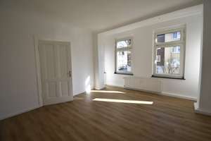 Kernsaniertes Mehrfamilienhaus, 2-Zimmer-Wohnung in Stuttgart Bad Cannstatt