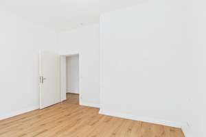 TOP GESCHNITTENES RAUMWUNDER - 3 ZIMMER ALTBAUWOHNUNG MIT SCHÖNER AUFTEILUNG – Die vollständige Adresse der Immobilie erhältst du vom Anbieter., 65205 Erbenheim, Wiesbaden – Vorschaubild 18