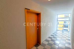 Traumhafte 2ZKB Maisonette - Wohnung mit Balkon in ruhiger Lage von Saarbrücken - Malstatt – Die vollständige Adresse der Immobilie erhältst du vom Anbieter., 66113 Malstatt, Saarbrücken – Vorschaubild 8