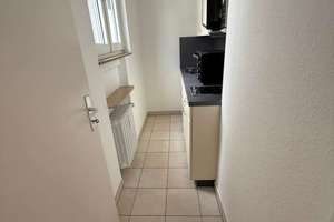 Super 1 Zi.-App. mit Balkon in der City- /Bahnhofs- /  und Kurparknähe – Wilhelmstraße 8, 65185 Mitte, Wiesbaden – Vorschaubild 5