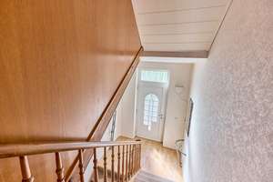Viel Platz und zahlreiche Möglichkeiten – Wohnhaus mit Entwicklungspotenzial in Geisenheim OT – Die vollständige Adresse der Immobilie erhältst du vom Anbieter., 65366 Geisenheim – Vorschaubild 13