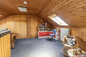 **Exklusives Zweifamilienhaus mit Doppelgarage in begehrter Familienwohnlage** – Die vollständige Adresse der Immobilie erhältst du vom Anbieter., 73033 Göppingen – Vorschaubild 15