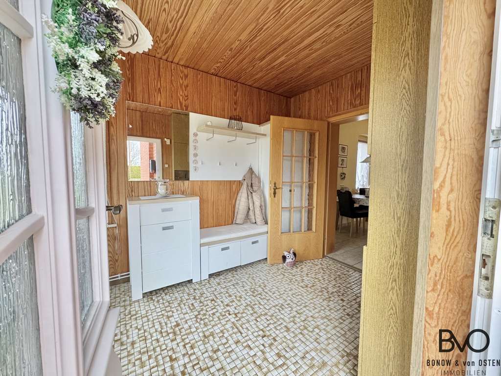 Immobilie in Blekendorf - Weitblick in Feldrandlage - Einfamilienhaus mit ca. 83 m² Wohn-/Nutzfläche und großem Grundstück. - Bild 2