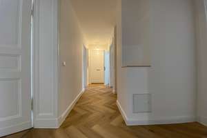++ Herrschaftliches Altbau-Juwel mit Erker in Bestlage ++ – Die vollständige Adresse der Immobilie erhältst du vom Anbieter., 10999 Kreuzberg, Berlin – Vorschaubild 5