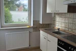 Stilvoll modernisiert: 2-Zimmer-Wohnung in Coburg – Lutherstr. 22, 96450 Mitte, Coburg – Vorschaubild 4
