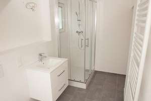 Architektur trifft Wohnkomfort! Aussergewöhnliche Maisonette mit Galerie und Loft-Charakter! – Andernacherstr. 6, 50968 Marienburg, Köln – Vorschaubild 6