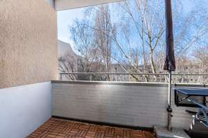 ⭐Top-Lage im Bayrischen Viertel - Modernisierte 1,5 Zi Whg zum Innenhof mit Süd-Balkon, EBK & Aufzug – Die vollständige Adresse der Immobilie erhältst du vom Anbieter., 10779 Schöneberg, Berlin – Vorschaubild 4