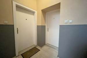 Flingern-Süd: Repräsentatives Mehrfamilienhaus mit Entwicklungspotenzial in zentraler Lage – Die vollständige Adresse der Immobilie erhältst du vom Anbieter., 40225 Stadtmitte, Düsseldorf – Vorschaubild 9