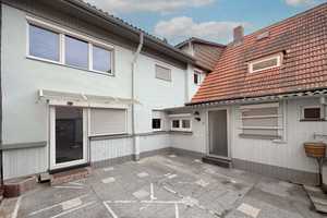 Älteres Einfamilienhaus mit gemütlichem Innenhof in Mannheim-Neckarau – Mannheim – Vorschaubild 2