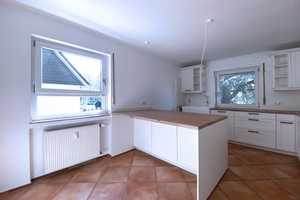 Düsseldorf-Lörick ruft! Traumhaus mit Garten, Balkon & viel Komfort! – Oberlöricker Straße 366, 40547 Düsseldorf – Vorschaubild 8