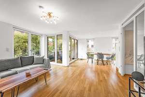 **Stylish & Zentral: Traumhafte 3-Zimmer Wohnung  in Pasing mit viel Licht & Wohlfühlambiente**