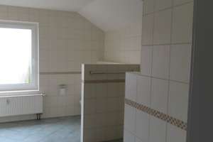 Großzügige 5-Zimmer-Wohnung mit Balkon in Oldenburg in einem Haus mit 2 Parteien – Banater 45, 26127 Bürgerfelde, Oldenburg (Oldenburg) – Vorschaubild 7