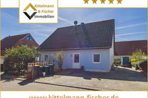 Großes 7-Zimmer Einfamilienhaus aus 2007, Effizienzklasse B, mit PV-Anlage und Kamin in Velstove – Die vollständige Adresse der Immobilie erhältst du vom Anbieter., 38448 Velstove, Wolfsburg – Vorschaubild 1