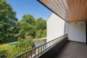 Parkähnliches Grundstück in Alt-Rahlstedt – großzügige Doppelhaushälfte mit Kamin, Loggia und Garage – Die vollständige Adresse der Immobilie erhältst du vom Anbieter., 22149 Rahlstedt, Hamburg – Vorschaubild 24