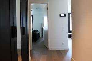 Exklusive Zweizimmerwohnung im Henninger Turm – 60599 Sachsenhausen-Süd, Frankfurt am Main – Vorschaubild 2