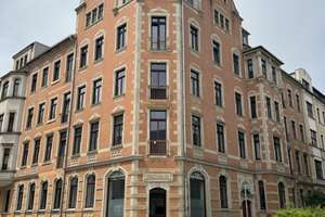 Zuhause mit viel Platz und historischem Charme in Chemnitz
